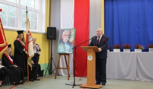 Nadanie imienia Dezyderego Chłapowskiego szkołom wchodzącym w skład ZSCKR