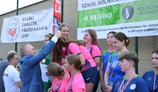 Eliminacje strefowe III Mistrzostw Polski Szkół Rolniczych w przeciąganiu liny w ZS CKR w Starym Lubiejewie