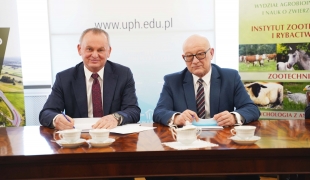 Umowa o współpracy Zespołu Szkół Centrum Kształcenia Rolniczego w Starym Lubiejewie
z  Uniwersytetem Przyrodniczo-Humanistycznym w Siedlcach
