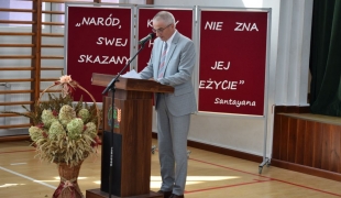 Uroczysta inauguracja roku szkolnego 2024/25 w ZS CKR w Starym Lubiejewie