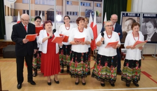 Wyjątkowe spotkanie Kół Gospodyń Wiejskich i Zespołów Ludowych w ZS CKR w Starym Lubiejewie