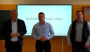Wykład Technologie uprawy i siewu - wizyta przedstawicieli firmy Fricke w ZS CKR w Starym Lubiejewie